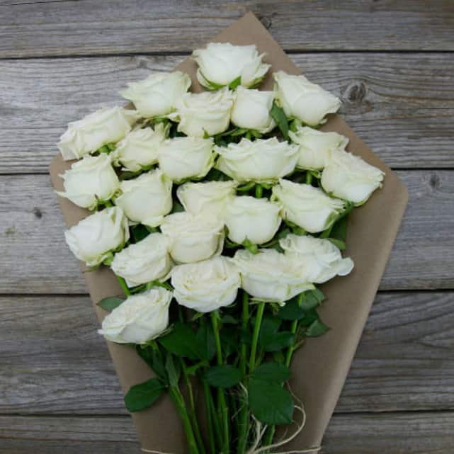 white roses bunch