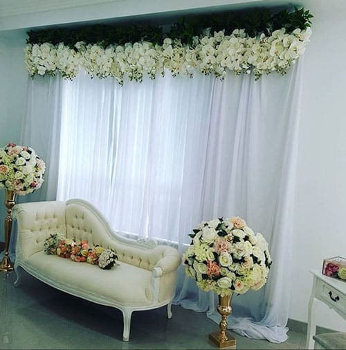 flower decorations brides house